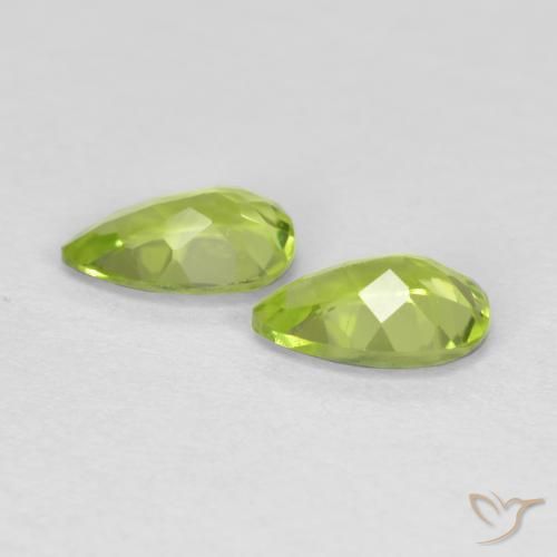 Shop natural 0.88ct Vert moyen Péridot gems, En forme de poire, from Chine at GemSelect. In stock, global shipping!