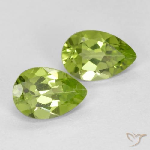 0.86ctw Naturel Vert moyen Péridot, En forme de poire, VVS-VS