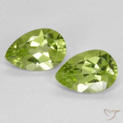Shop natural 0.86ct Vert moyen Péridot gems, En forme de poire, from Chine at GemSelect. In stock, global shipping!