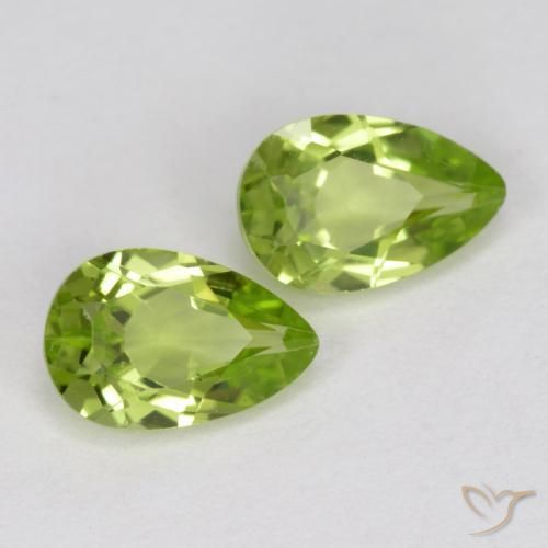 Shop natural 0.93ct Vert moyen Péridot gems, En forme de poire, from Chine at GemSelect. In stock, global shipping!