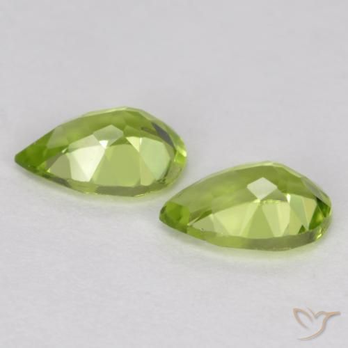 Shop natural 0.85ct Vert moyen Péridot gems, En forme de poire, from Chine at GemSelect. In stock, global shipping!