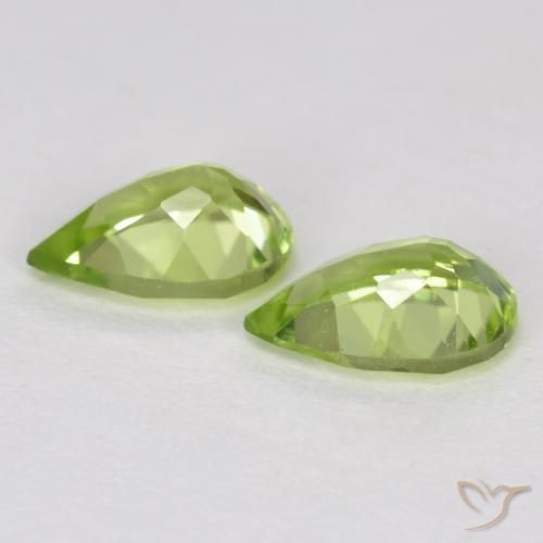 Shop natural 0.82ct Vert vif et léger Péridot gems, En forme de poire, from Chine at GemSelect. In stock, global shipping!