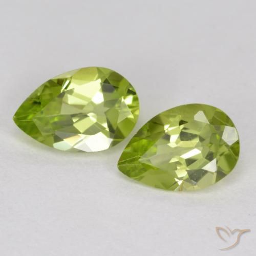 Shop natural 0.76ct Vert moyen Péridot gems, En forme de poire, from Chine at GemSelect. In stock, global shipping!