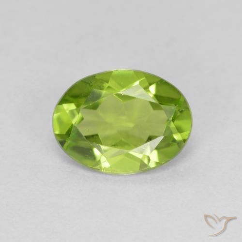 Péridot Vert éclatant naturelle ovale, 1.62 ct, VS