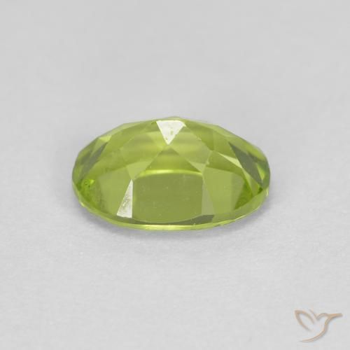 Péridot Vert éclatant naturelle ovale, 0.98 ct, VS