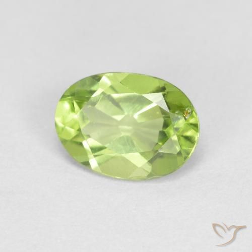 Péridot Vert jaunâtre naturelle ovale, 0.89 ct, VS-SI