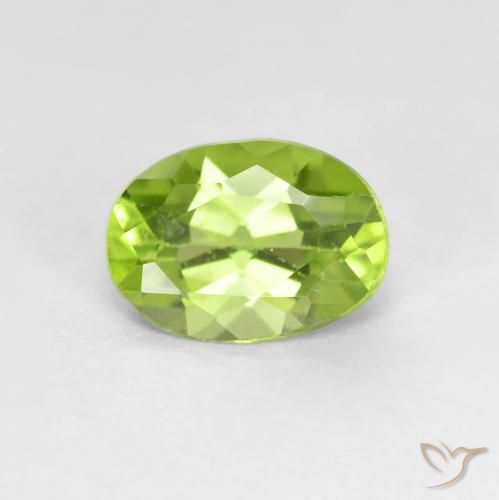 0.82ct Naturel Vert moyen Péridot, ovale, VS
