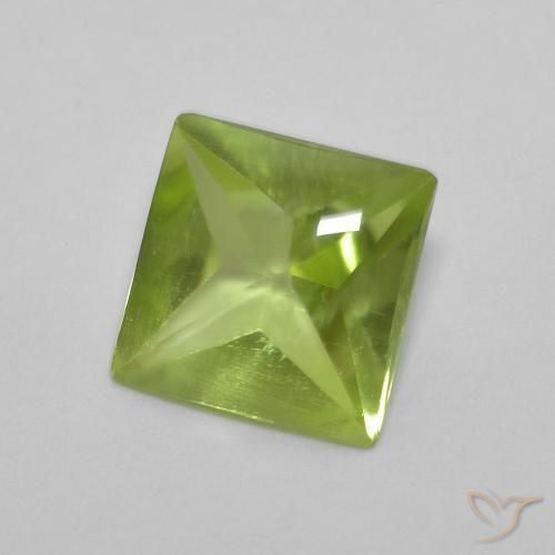 0.93ct Naturel Vert vif et léger Péridot, Carré, Transparent