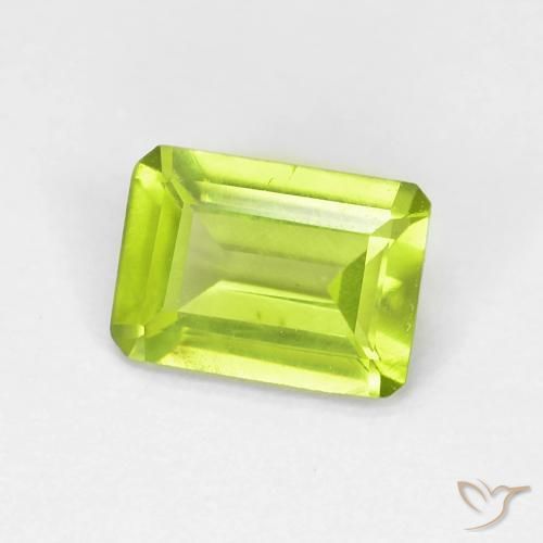 Péridot Vert jaunâtre naturelle Octogone / coupe Émeraude, 0.92 ct, VS