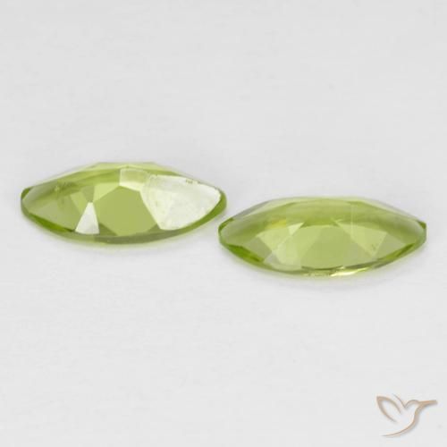 Shop natural 1.11ct Vert moyen Péridot gems, Marquise, from Chine at GemSelect. In stock, global shipping!