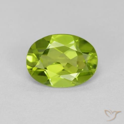 1.26ct Naturel Vert moyen Péridot, ovale, VVS-VS