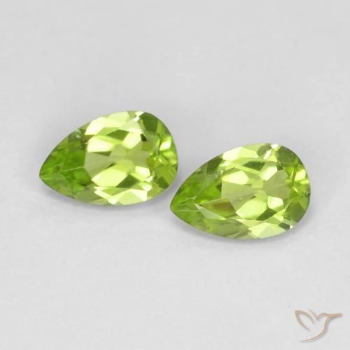 Shop natural 0.85ct Vert moyen Péridot gems, En forme de poire, from Chine at GemSelect. In stock, global shipping!