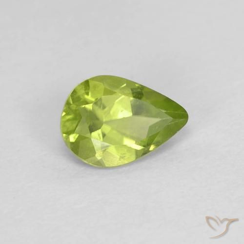 Péridot Vert jaunâtre naturelle En forme de poire, 0.64 ct, VVS-VS