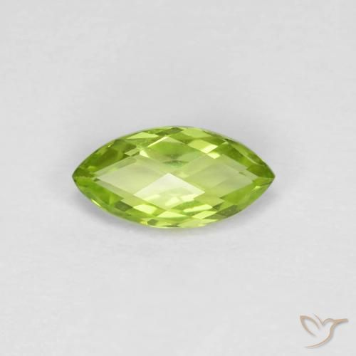 Péridot Vert clair naturelle Marquise, 0.66 ct, VVS-VS