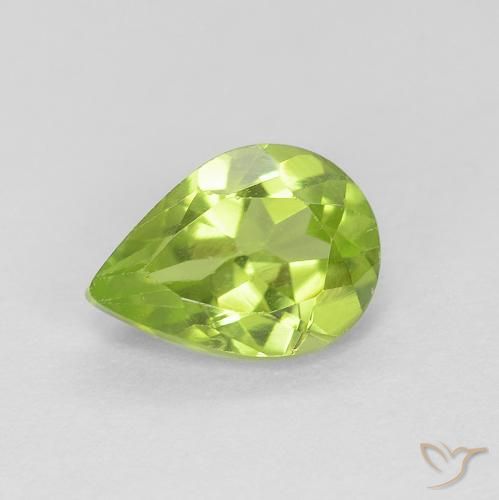 0.87ct Naturel Vert moyen Péridot, En forme de poire, VVS-VS