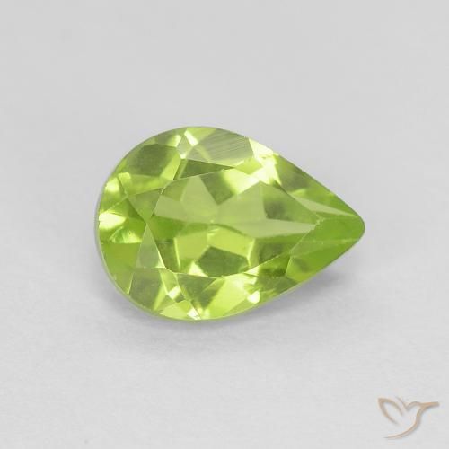 Péridot Vert moyen naturelle En forme de poire, 0.87 ct, VVS-VS