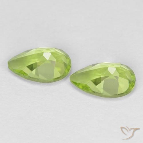 Shop natural 0.88ct Vert vif et léger Péridot gems, En forme de poire, from Chine at GemSelect. In stock, global shipping!