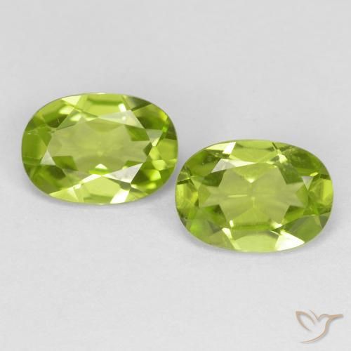 Shop natural 1.69ct Vert éclatant Péridot gems, ovale, from Chine at GemSelect. In stock, global shipping!
