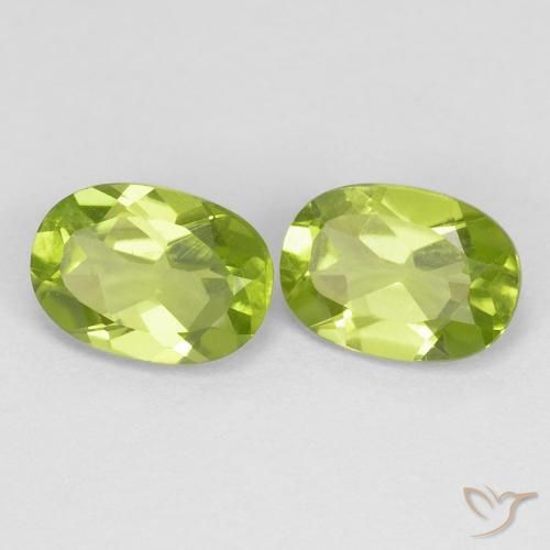 Shop natural 1.78ct Vert moyen Péridot gems, ovale, from Chine at GemSelect. In stock, global shipping!