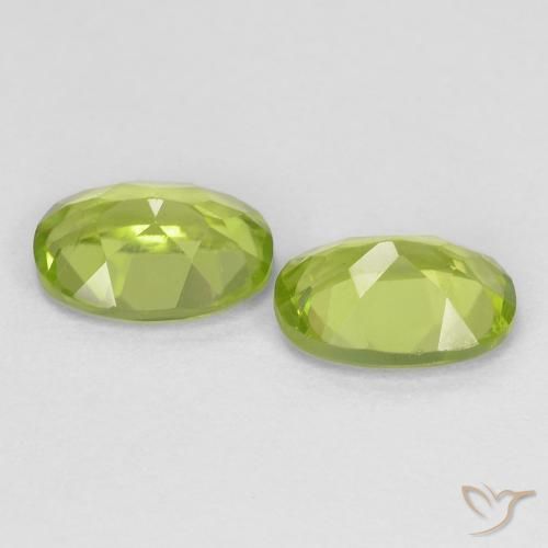 Shop natural 1.78ct Vert moyen Péridot gems, ovale, from Chine at GemSelect. In stock, global shipping!