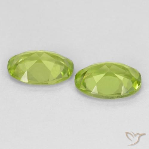 Shop natural 1.67ct Vert éclatant Péridot gems, ovale, from Chine at GemSelect. In stock, global shipping!