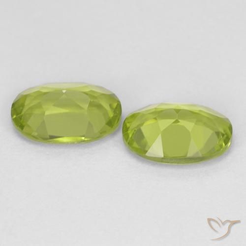 Shop natural 1.72ct Vert moyen Péridot gems, ovale, from Chine at GemSelect. In stock, global shipping!