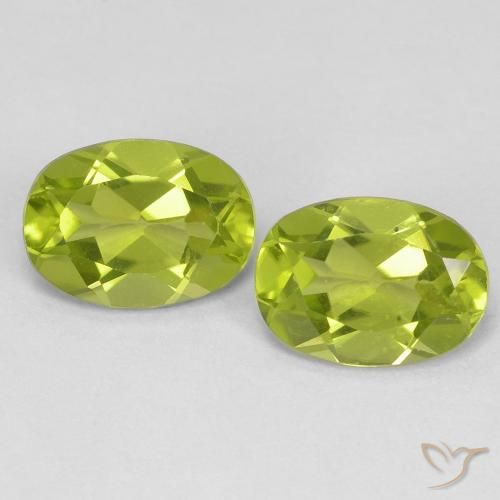 1.71ctw Naturel Vert moyen Péridot, ovale, VVS-VS