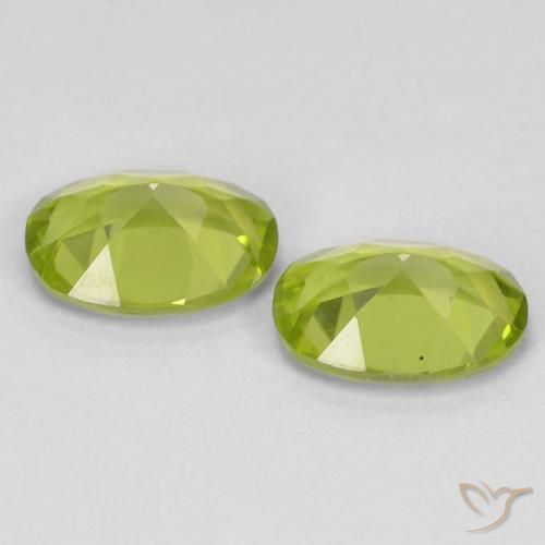Shop natural 1.71ct Vert moyen Péridot gems, ovale, from Chine at GemSelect. In stock, global shipping!