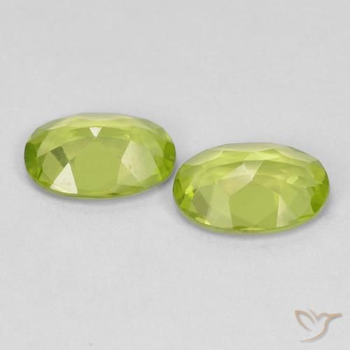 Shop natural 1.42ct Vert éclatant Péridot gems, ovale, from Chine at GemSelect. In stock, global shipping!