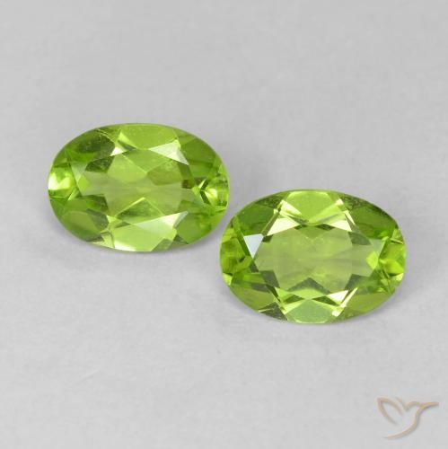 1.49ctw Naturel Vert éclatant Péridot, ovale, VVS-VS