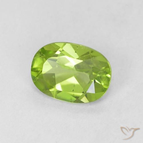 Péridot Vert éclatant naturelle ovale, 0.90 ct, VVS-VS