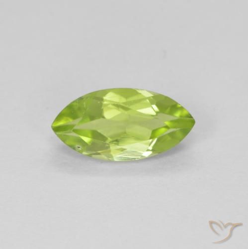0.66ct Naturel Vert moyen Péridot, Marquise, VS