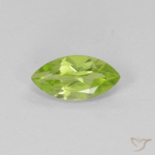 Péridot Vert éclatant naturelle Marquise, 0.66 ct, VS