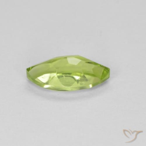 Péridot Vert jaunâtre naturelle Marquise, 0.70 ct, VS
