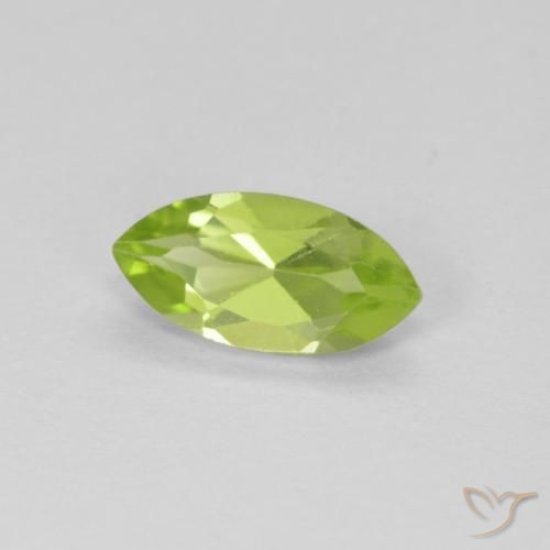 Péridot Vert éclatant naturelle Marquise, 0.64 ct, VS