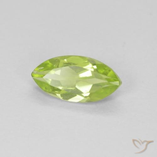 Péridot Vert jaunâtre naturelle Marquise, 0.65 ct, VS
