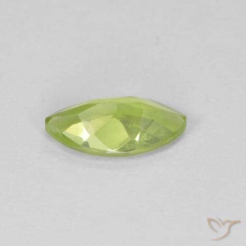 Péridot Vert jaunâtre naturelle Marquise, 0.65 ct, VS