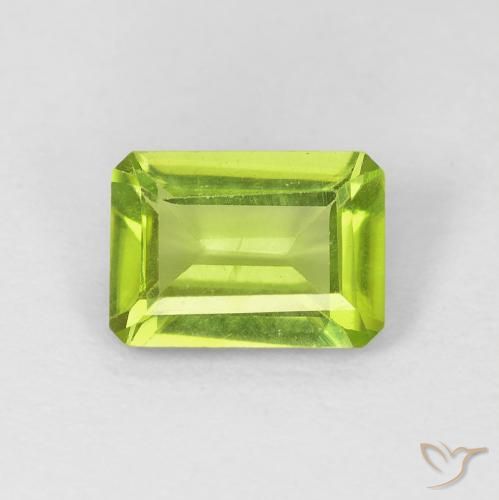 0.95ct Naturel Vert clair Péridot, Taille émeraude, VVS-VS