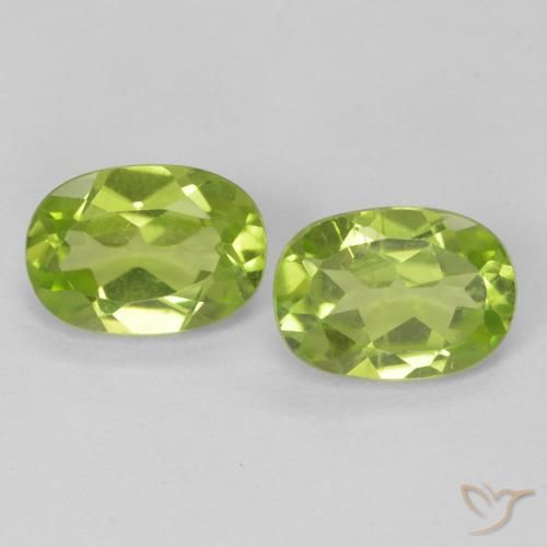 1.71ctw Naturel Vert éclatant Péridot, ovale, VS