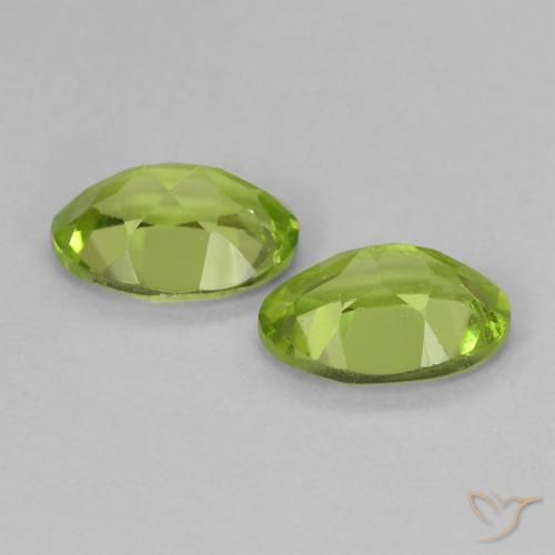 Shop natural 1.60ct Vert moyen Péridot gems, ovale, from Chine at GemSelect. In stock, global shipping!