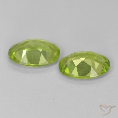 Shop natural 1.51ct Vert éclatant Péridot gems, ovale, from Chine at GemSelect. In stock, global shipping!