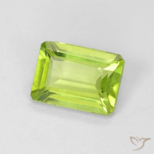 Péridot Vert clair naturelle Octogone / coupe Émeraude, 0.98 ct, VS