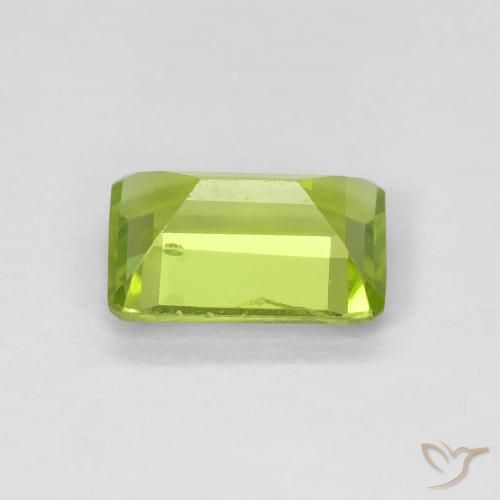 Péridot Vert clair naturelle Octogone / coupe Émeraude, 0.98 ct, VS