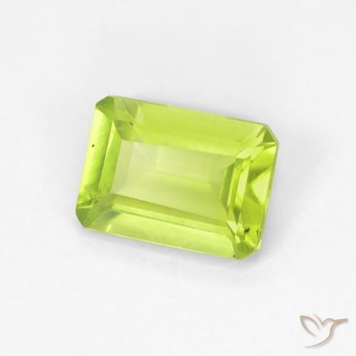 Péridot Vert moyen naturelle Octogone / coupe Émeraude, 0.97 ct, VS-SI