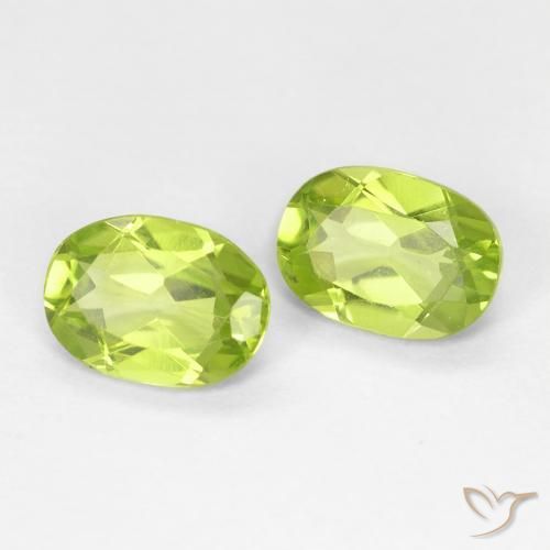 Shop natural 1.67ct Vert moyen Péridot gems, ovale, from Chine at GemSelect. In stock, global shipping!