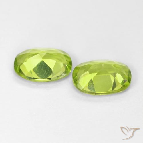 Shop natural 1.67ct Vert moyen Péridot gems, ovale, from Chine at GemSelect. In stock, global shipping!