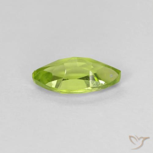 Péridot Vert jaunâtre naturelle Marquise, 0.69 ct, VVS-VS