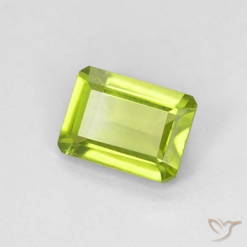 Péridot Vert éclatant naturelle Octogone / coupe Émeraude, 1.07 ct, VS