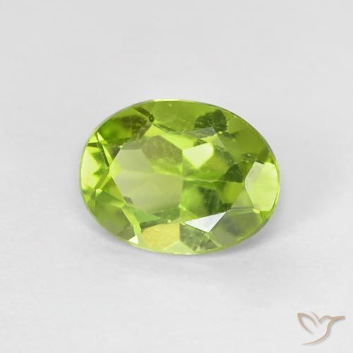Péridot Vert éclatant naturelle ovale, 1.21 ct, VS