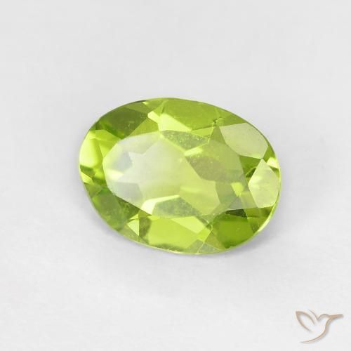 Péridot Vert clair naturelle ovale, 1.09 ct, VVS-VS
